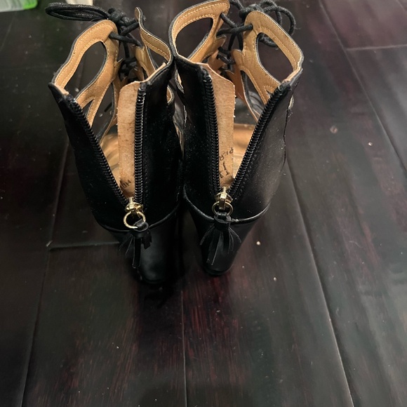 Sold - Picture 2 of 4